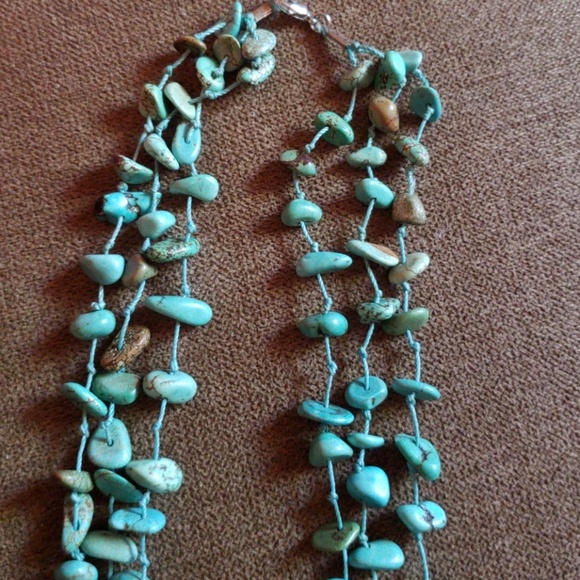 Handmade necklaceTurquoise - Picture 2 of 3